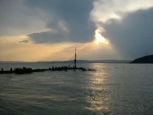 Horgászhely: Balaton, zamárdi partszakasz