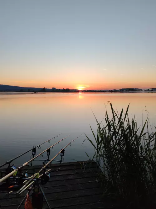Nagybivalyos Horgásztó horgászhely képe – Várpalota