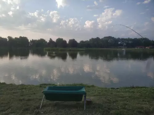Táncsics Horgásztanya és Szabadidőpark horgászhely képe – Biri