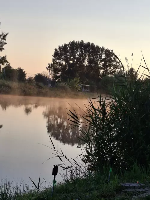 Sándor horgásztó - Galéria kép