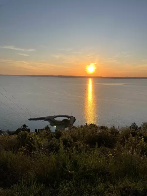 Horgászhely: Balatonvilágosi partszakasz