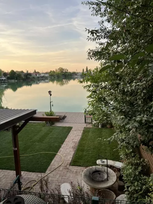 Holdfény-tó - Galéria kép