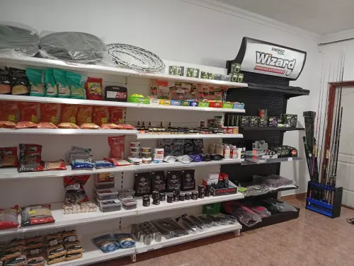 SnakeBite Egzotikus és Díszállat Kereskedés horgászbolt képe – Pásztó