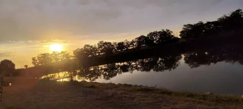 Horgászhely: Kápolnásnyéki Horgászcentrum