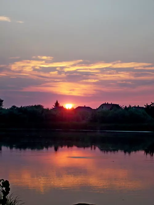 Horgászhely: Nagy‑Morotva holtág