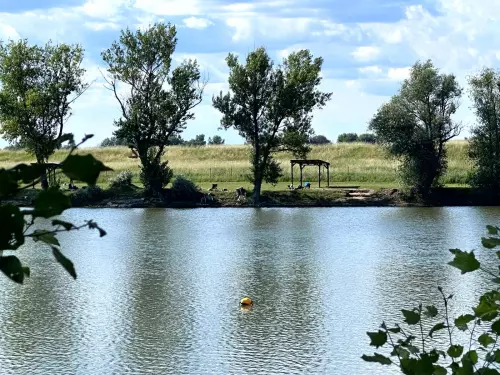 Családi Horgásztó (Nagycsécs Belsőségi tó) - Galéria kép