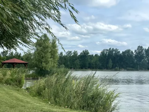 Tüskevár horgásztó horgászhely képe – Nyíregyháza