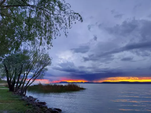Horgászhely: Balatonszemesi partszakasz